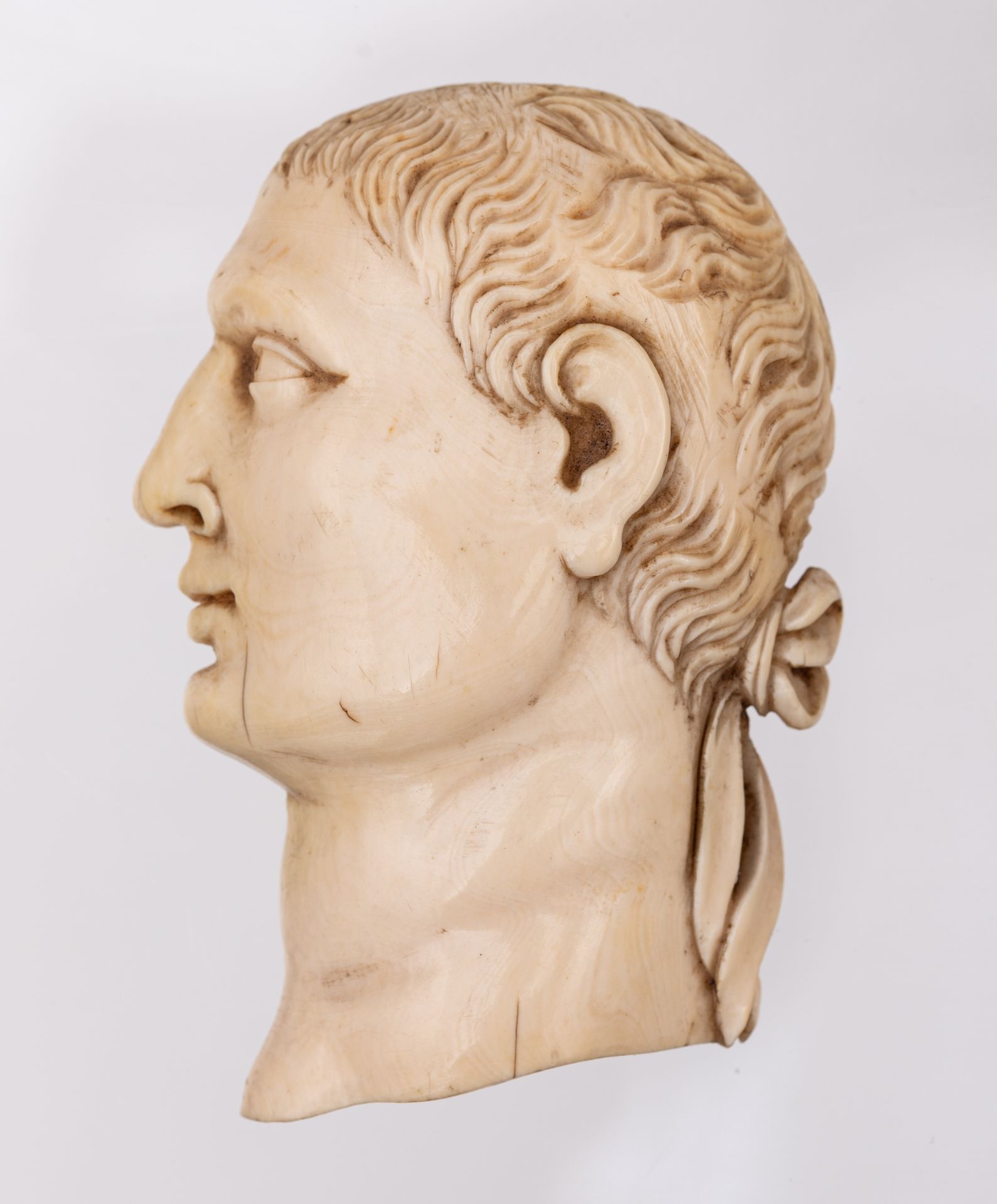 A rare series of twelve ivory profile portraits of Roman emperors, late 18thC / early 19thC, H 7,2 - - Image 28 of 36