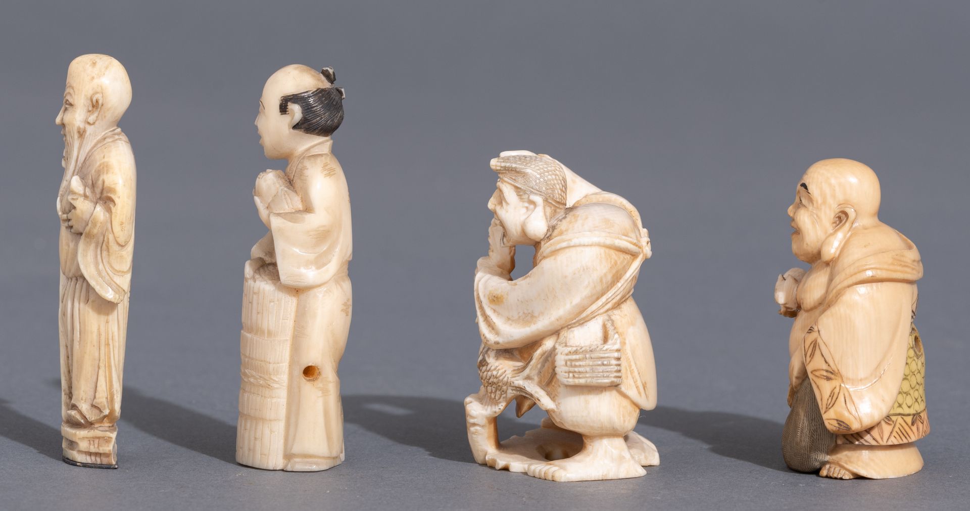 Nine various Japanese and Chinese 19th and early 20thC ivory netsuke and okimono, H 3 - 4 (x2) - 4,2 - Image 3 of 23