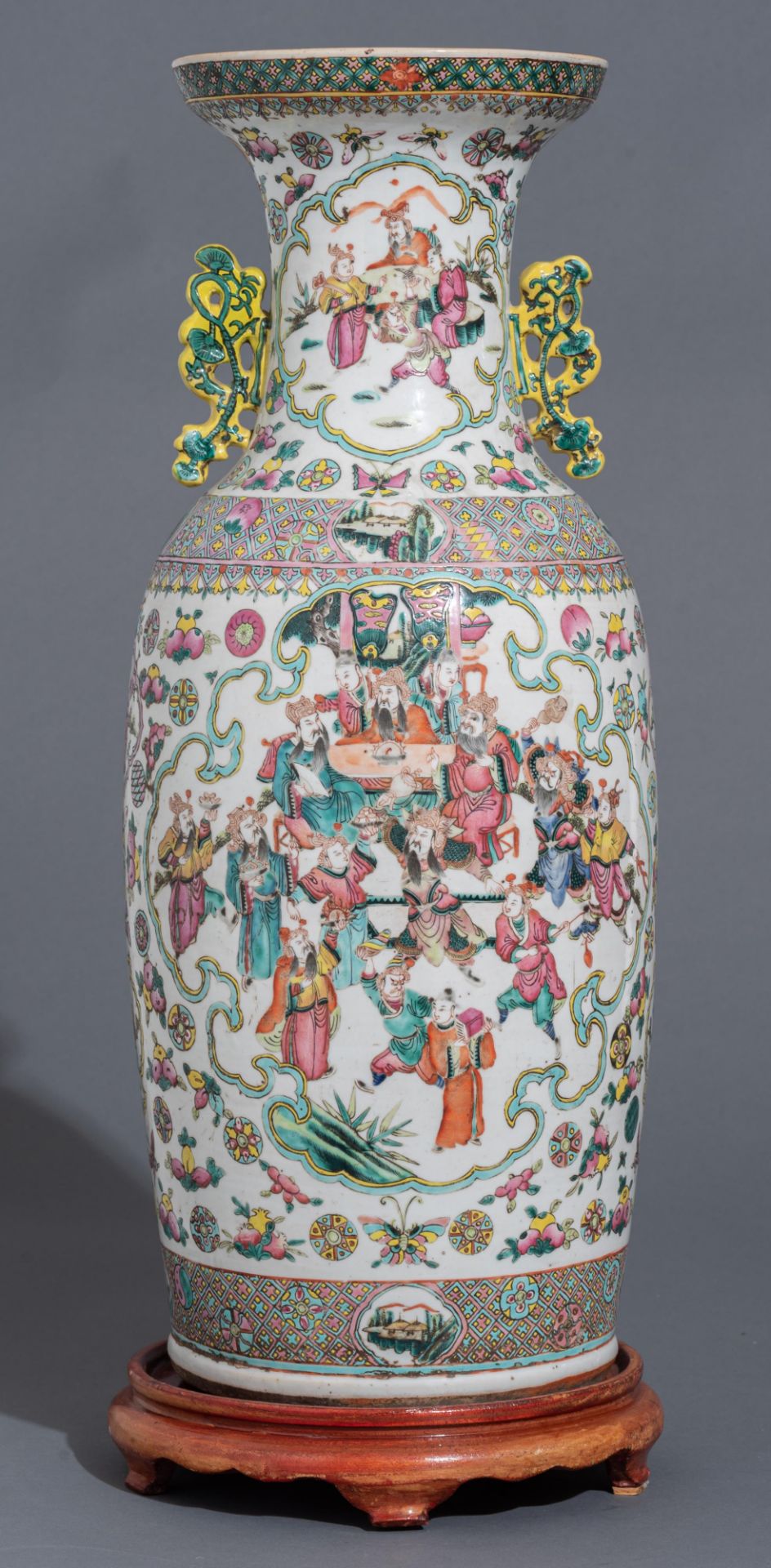 A Chinese famille rose vase, paired with Lingzhi handles, 19thC, H 58 cm - Image 2 of 10