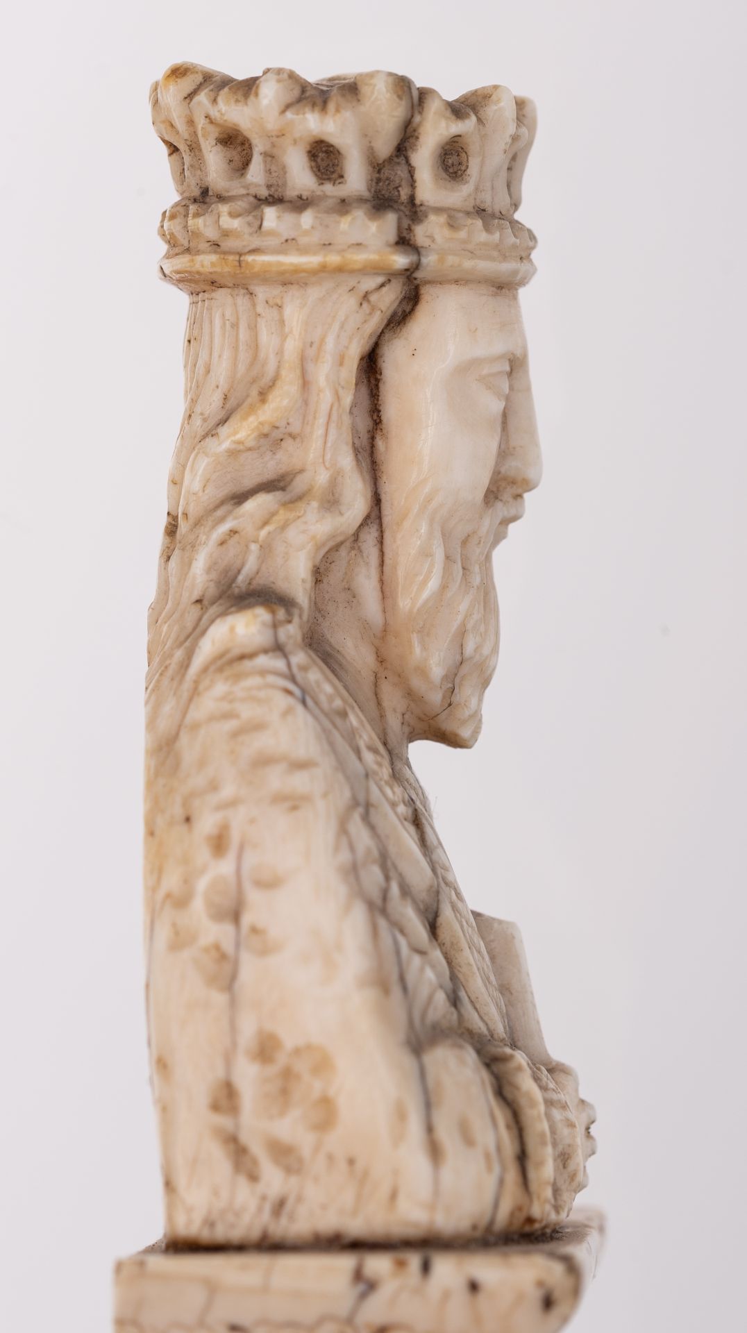 A rare series of twelve ivory profile portraits of Roman emperors, late 18thC / early 19thC, H 7,2 - - Image 31 of 36