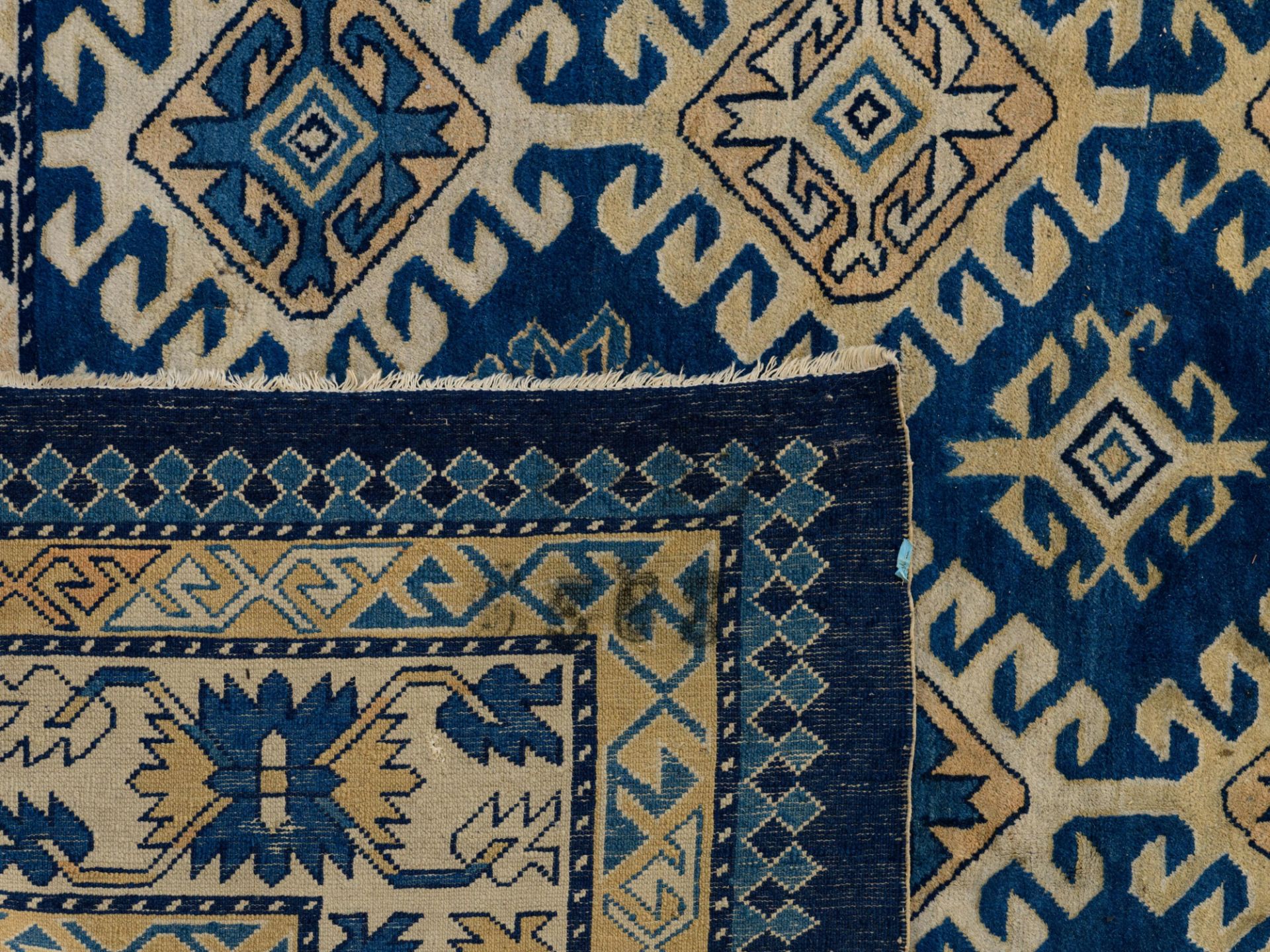 An Oriental carpet, Uzbek inspired design, wool on wool, ca 1940, 276 x 351 cm - Image 3 of 10
