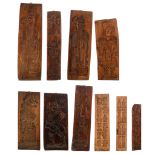 A collection of ten 18th/19th/20thC wooden double-sided spiced-biscuit moulds, H 36,5 - 62,5 cm