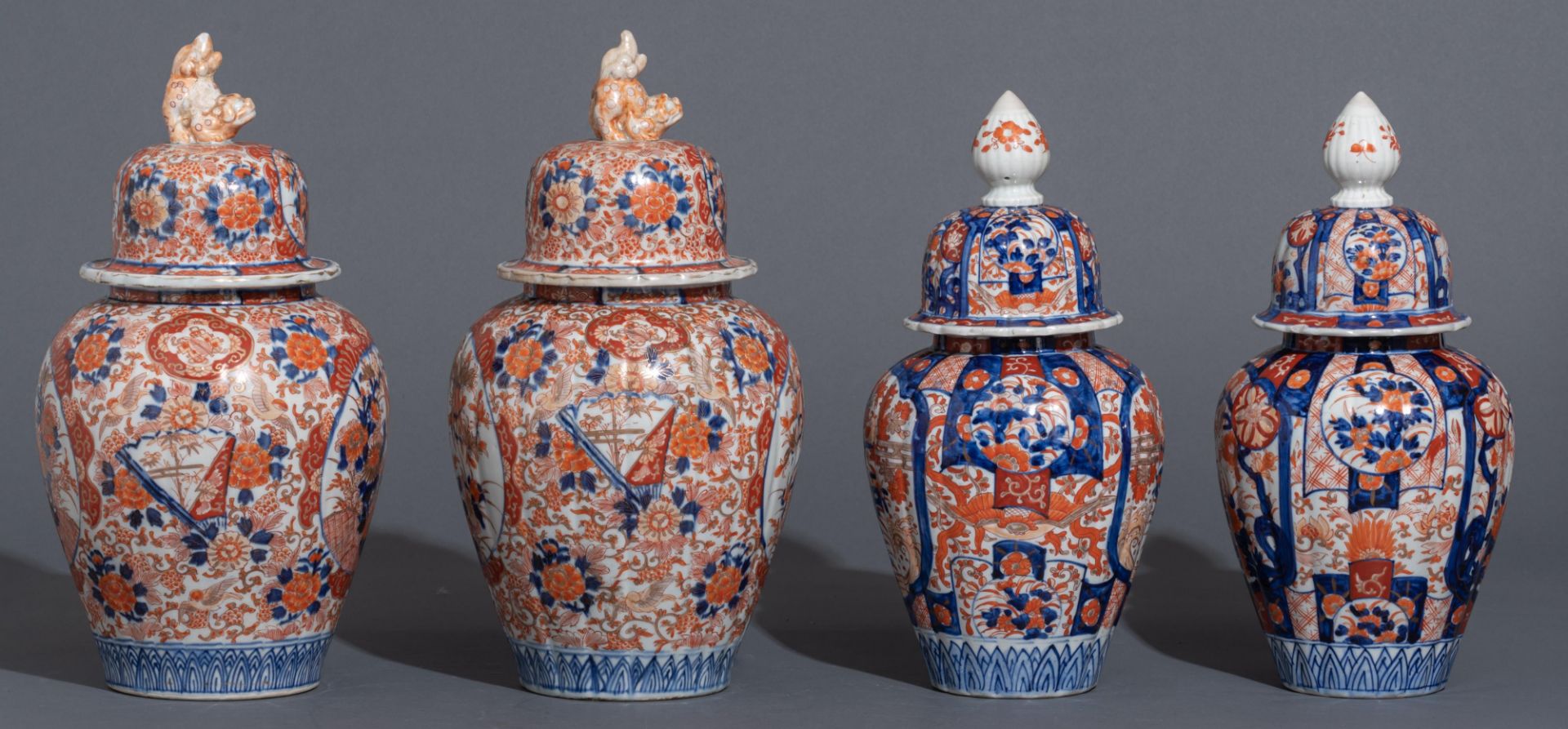 Two pairs of Japanese Imari covered jars and a Japanese Arita Imari serving plate, 19thC, H tallest - Image 4 of 16