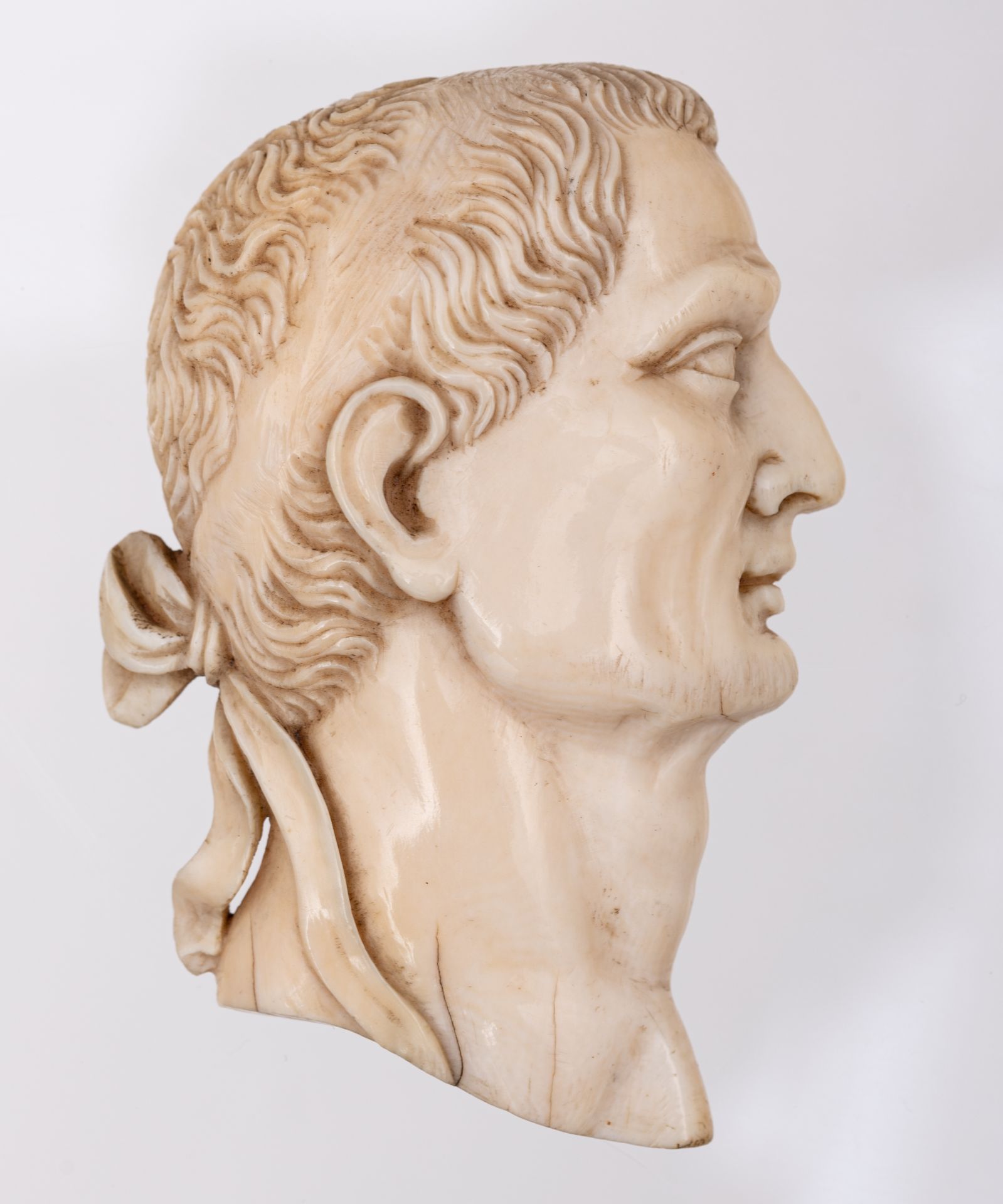 A rare series of twelve ivory profile portraits of Roman emperors, late 18thC / early 19thC, H 7,2 - - Image 5 of 36