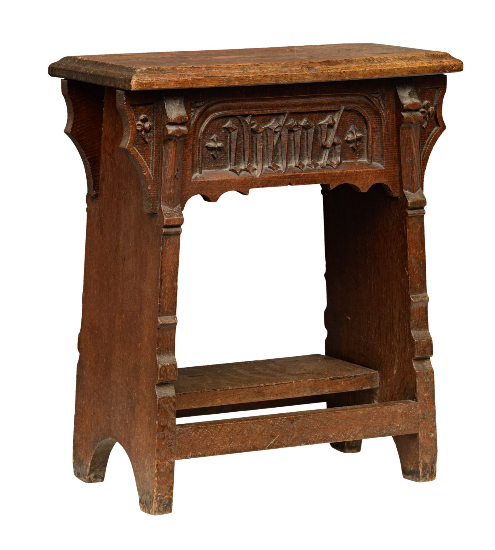 An oak Gothic Revival prayer bench, based on a 16thC Bruges model, H 61 - W 51 - D 28,5 cm