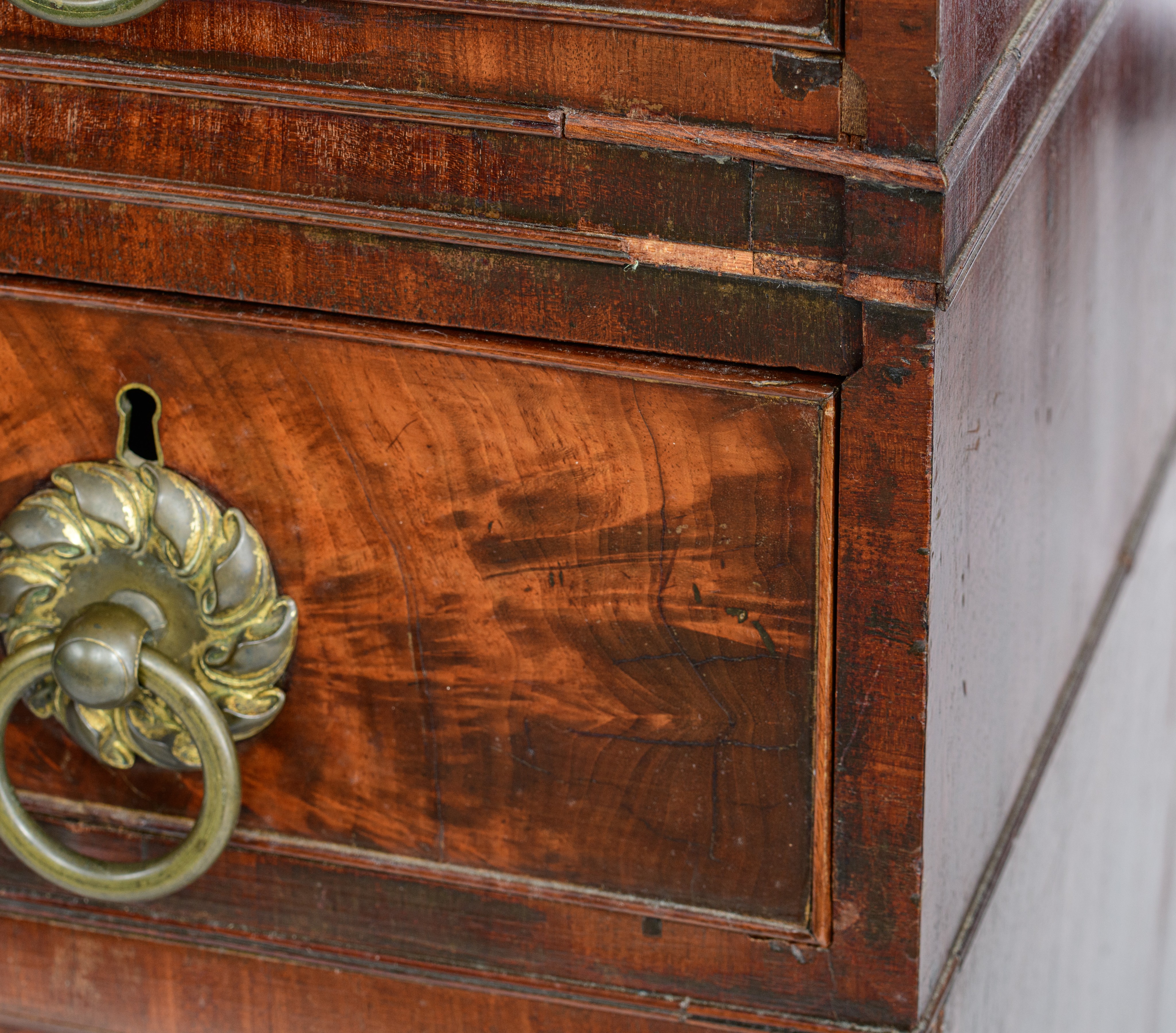 A Victorian mahogany veneered pedestal sideboard, late 19thC, H 128 - W 150 - D 60,5 cm - Bild 10 aus 11