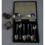 Hall Marked Silver -A cased set of 6 Albany pattern Teaspoons , maker JD WD (James Deakin & Sons)