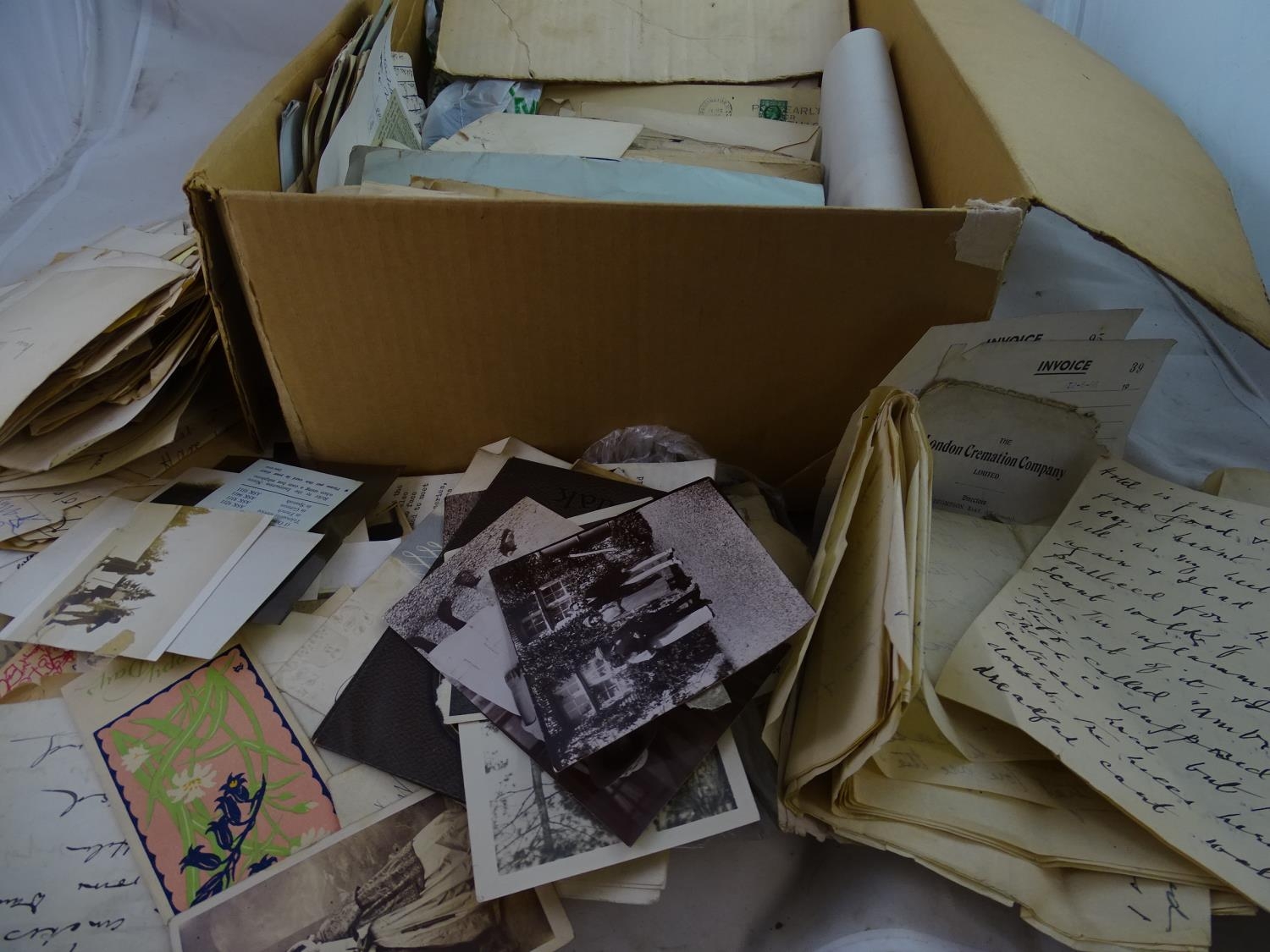 Helen Weir Cathcart: a large quantity of ephemera with many letters from Piero Sasalvadore on his - Image 3 of 5