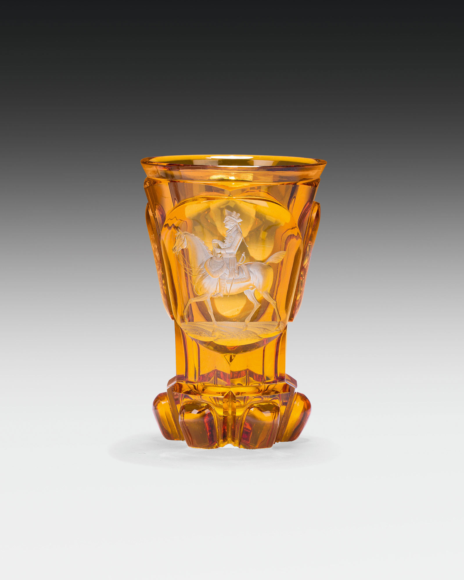 Biedermeier beakercolourless glass, stained yellow, engraved; star-shaped baseh. 13.8 cm