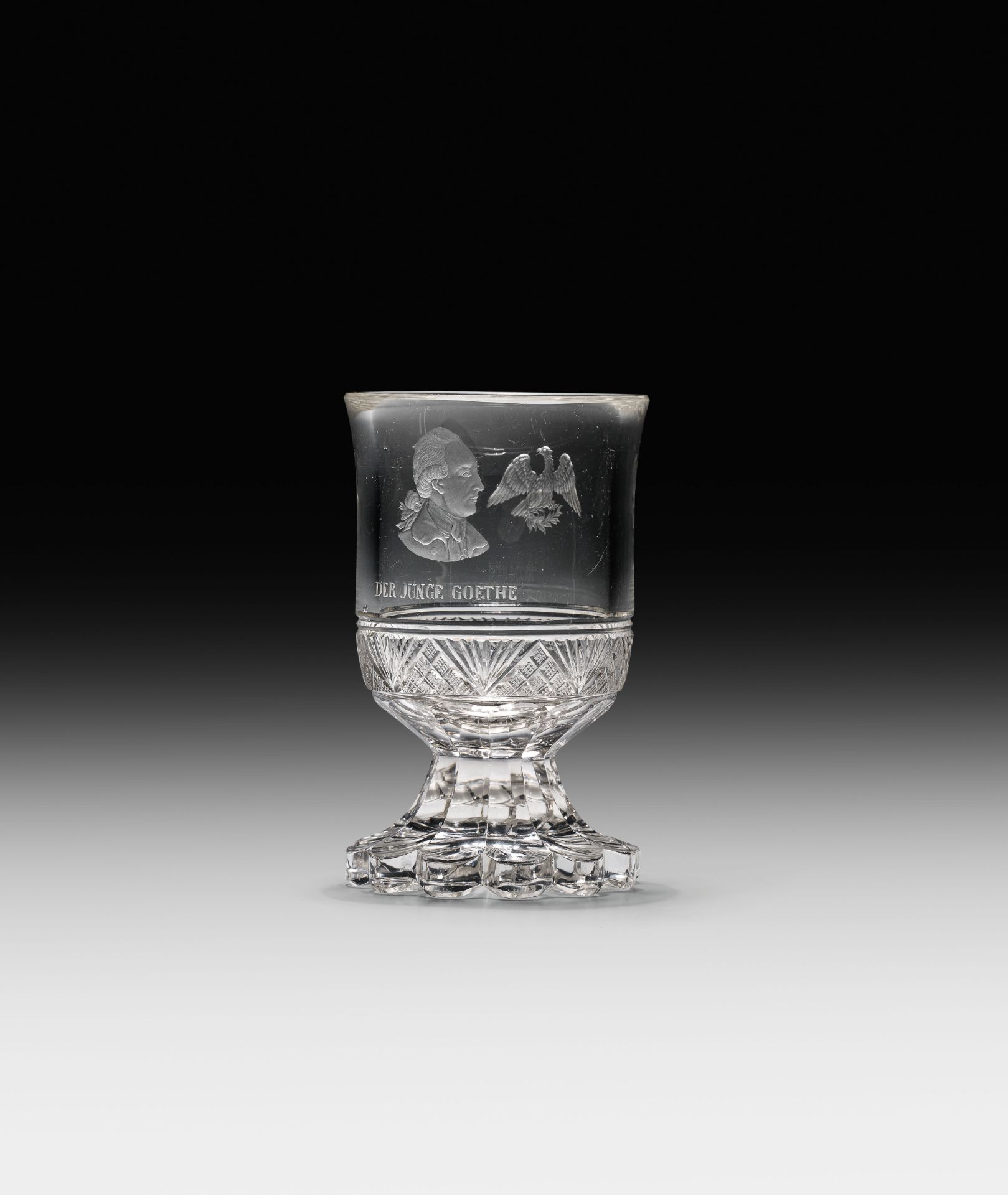 Beaker "Goethe"colourless glass, polished, cut; faceted cuppa, inscription: "DER JUNGE GOETHE";h.
