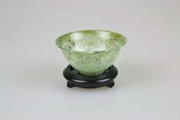 Feine Jade oder Nephrit Schale, China, wohl Qing-Dynastie (1644-1911).