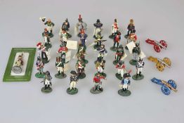 Napoleonische Kriege, Konvolut von 29 historischen Fußsoldaten, Hersteller: DelPrado.