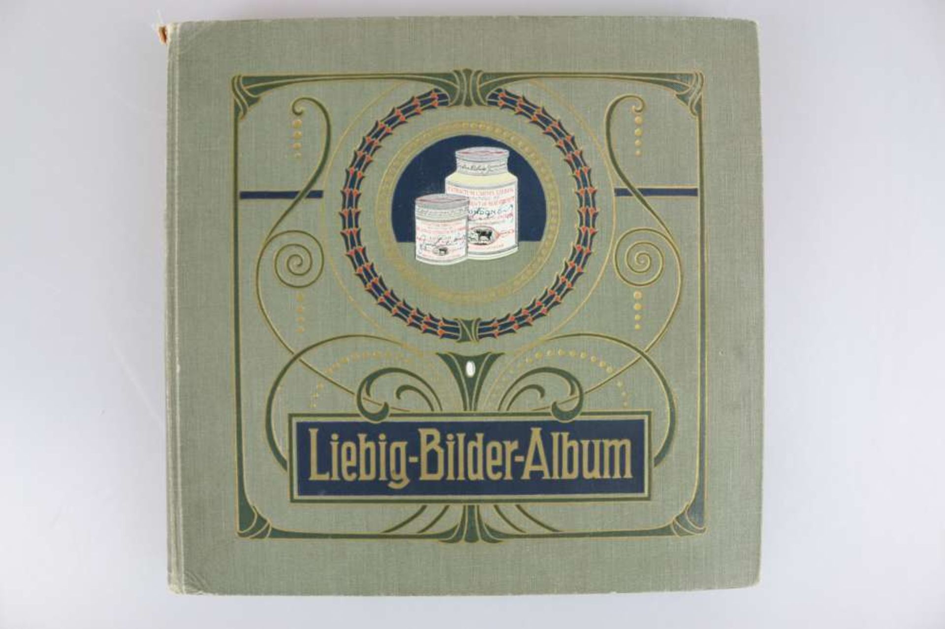 Liebig-Bilder-Album mit 240 chromolithogr. Sammelbildern, um 1900.