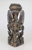 Vishnu auf Garuda, Indonesien, 2. H. 20. Jh., Holz.