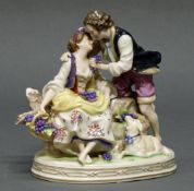 Porzellanfigur, "Galantes Paar mit Weintrauben und Schaf", 20. Jh., Marke, polychrom und goldstaffi