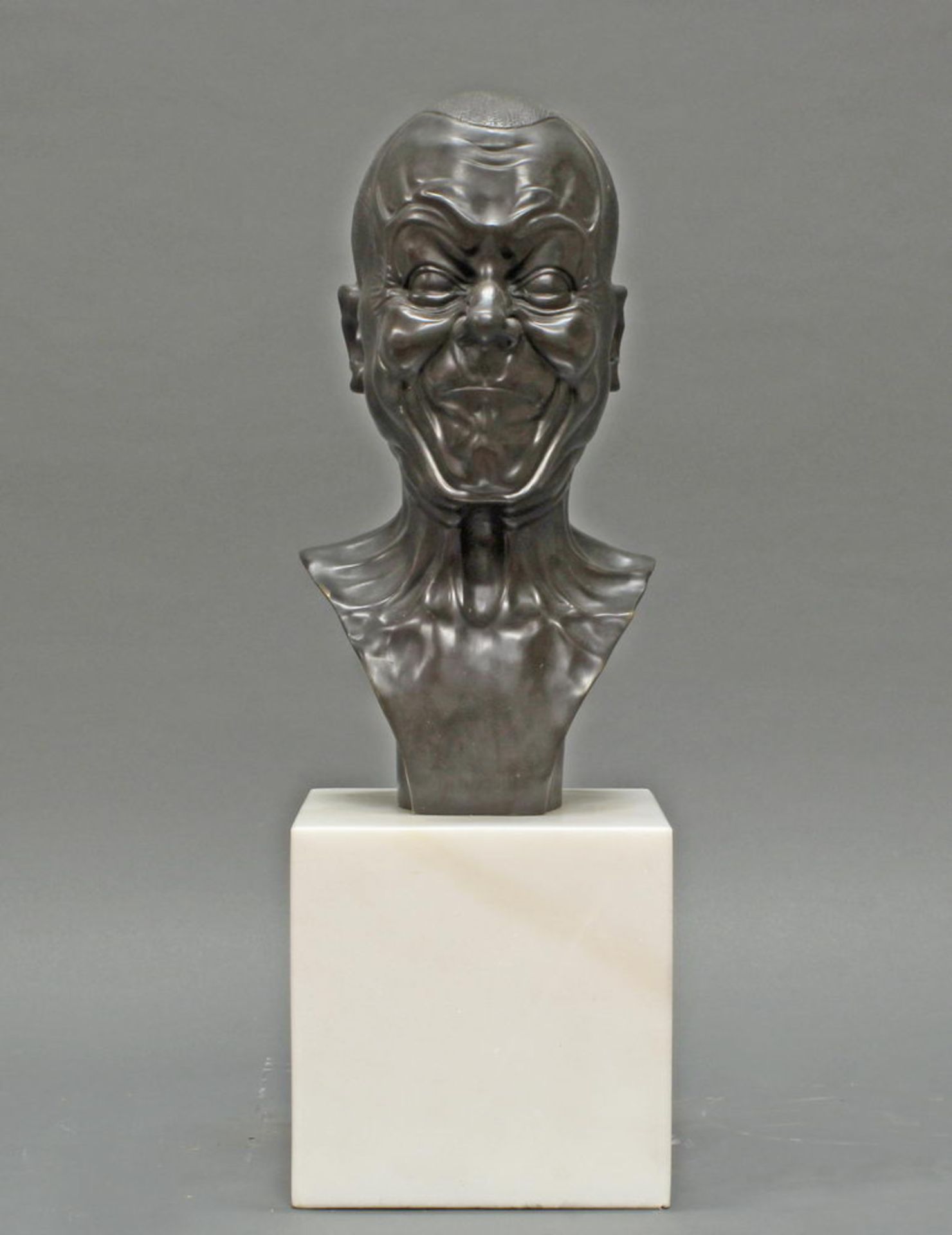 Bronze, dunkel patiniert, "Charakterkopf", neuzeitlicher Guss, nach Franz Xaver Messerschmidt,