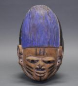 Helm-Maske, Gelede, Yoruba, Nigeria, Afrika, authentisch, Holz, Kopf teils Blau eingefärbt, ca. 30