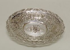 Korbschälchen, Silber 835, oval, reliefierter Blütendekor, 2.7 x 19.5 x 14 cm, ca. 136 g