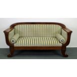 Sofa, Spätbiedermeier, 2 Hälfte 19. Jh., norddeutsch, Mahagoni, grün-beiger Streifenbezug, zwei