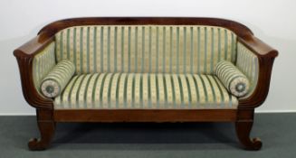 Sofa, Spätbiedermeier, 2 Hälfte 19. Jh., norddeutsch, Mahagoni, grün-beiger Streifenbezug, zwei
