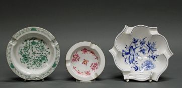 3 Aschenbecher, Meissen, Schwertermarke, 1./3. Wahl, verschieden, ø 12.5-20 cm