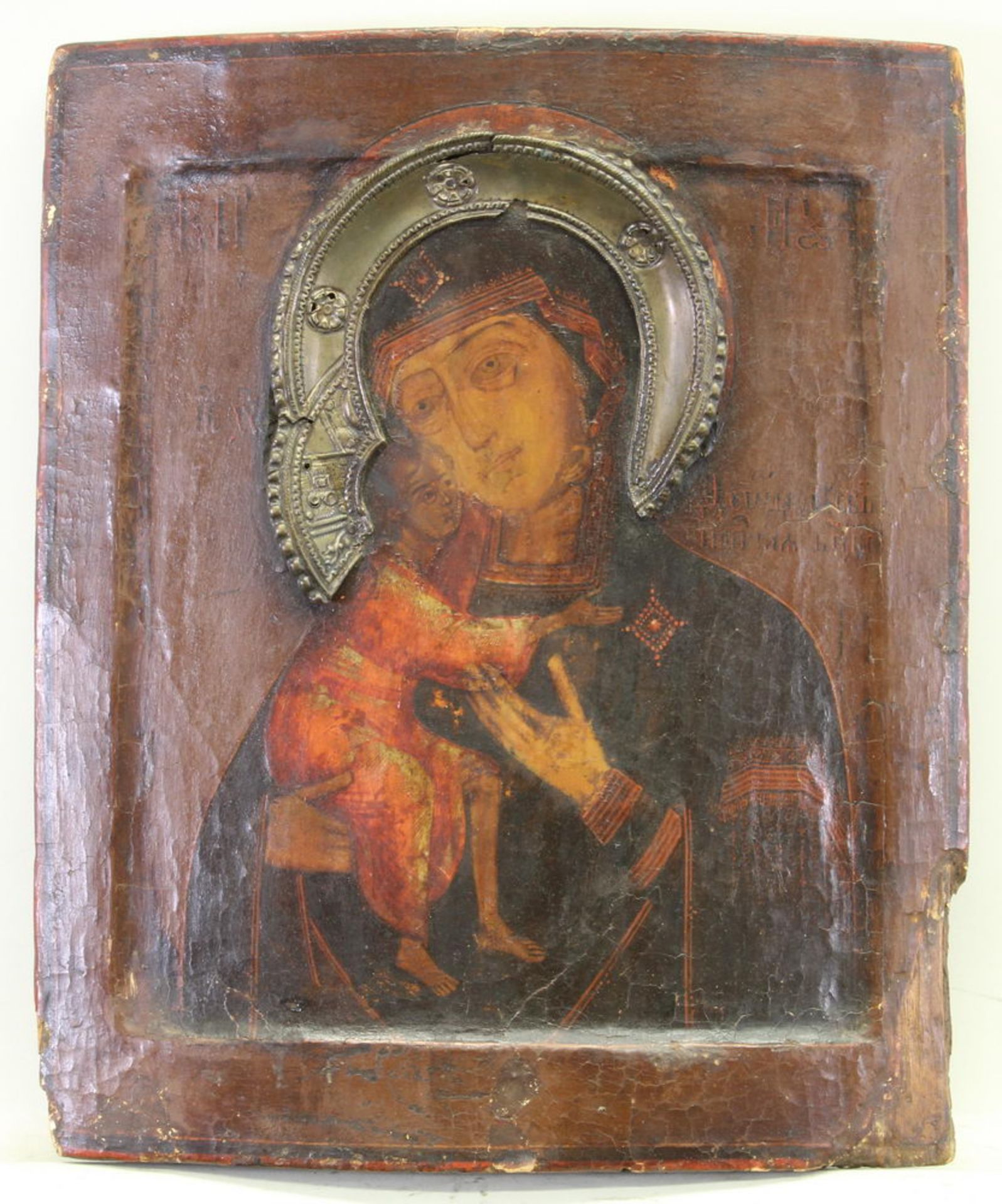 Ikone, Tempera auf Holz, "Gottesmutter von Wladimir (Wladimirskaja)", mit Messingnimbus, Russland 1