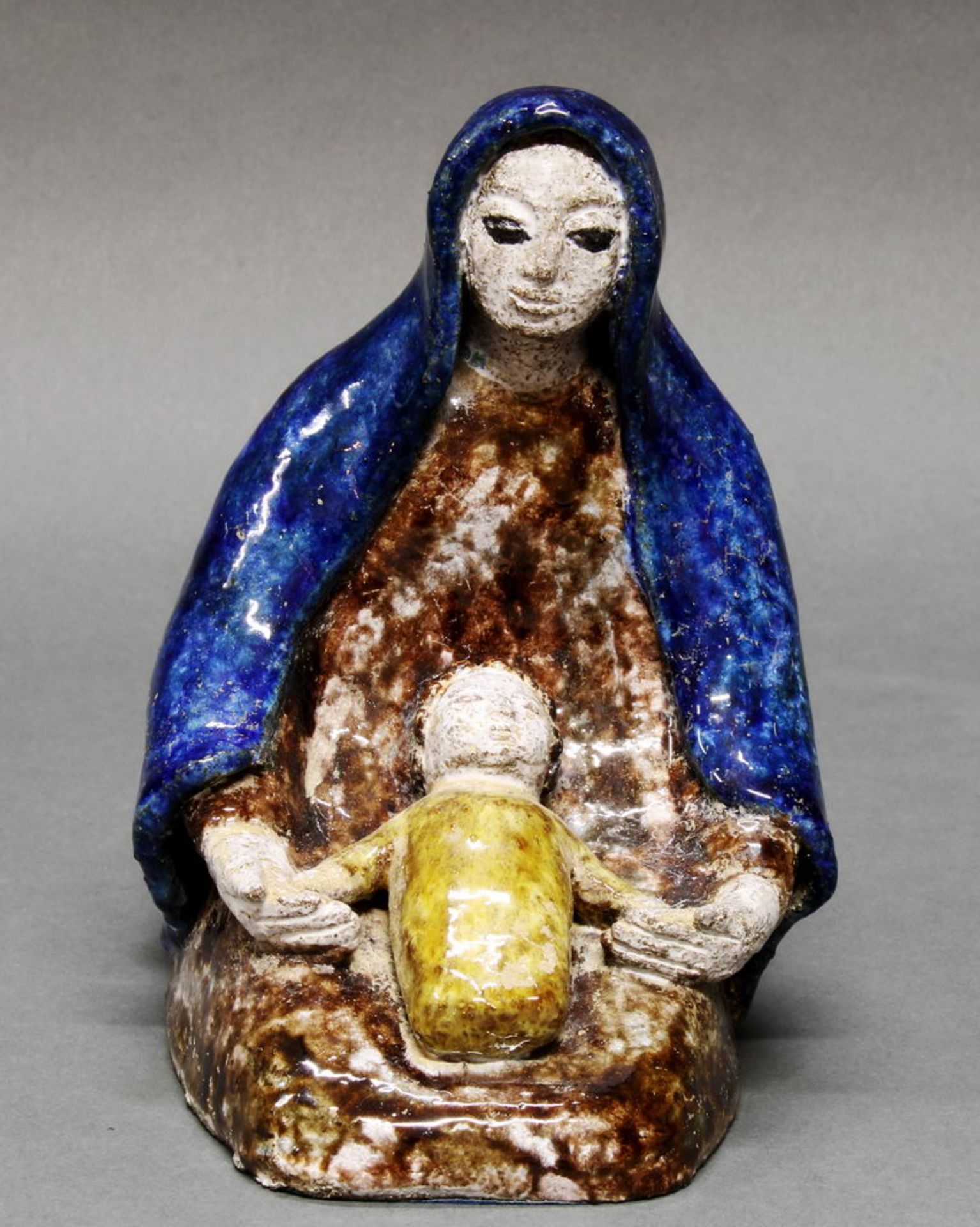 10 Krippenfiguren, "Heilige Nacht", Keramik, bestehend aus Maria und Josef, zwei Hirten und einem S - Image 2 of 10