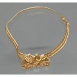 Collier, 1960er Jahre, RG/GG 750, seitliche Goldschleife, 36 cm lang, 48 g