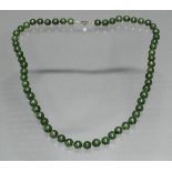 Jadekette, Kugeln ø 10 mm, Schließe Metall, 97 g, ca. 70 cm lang