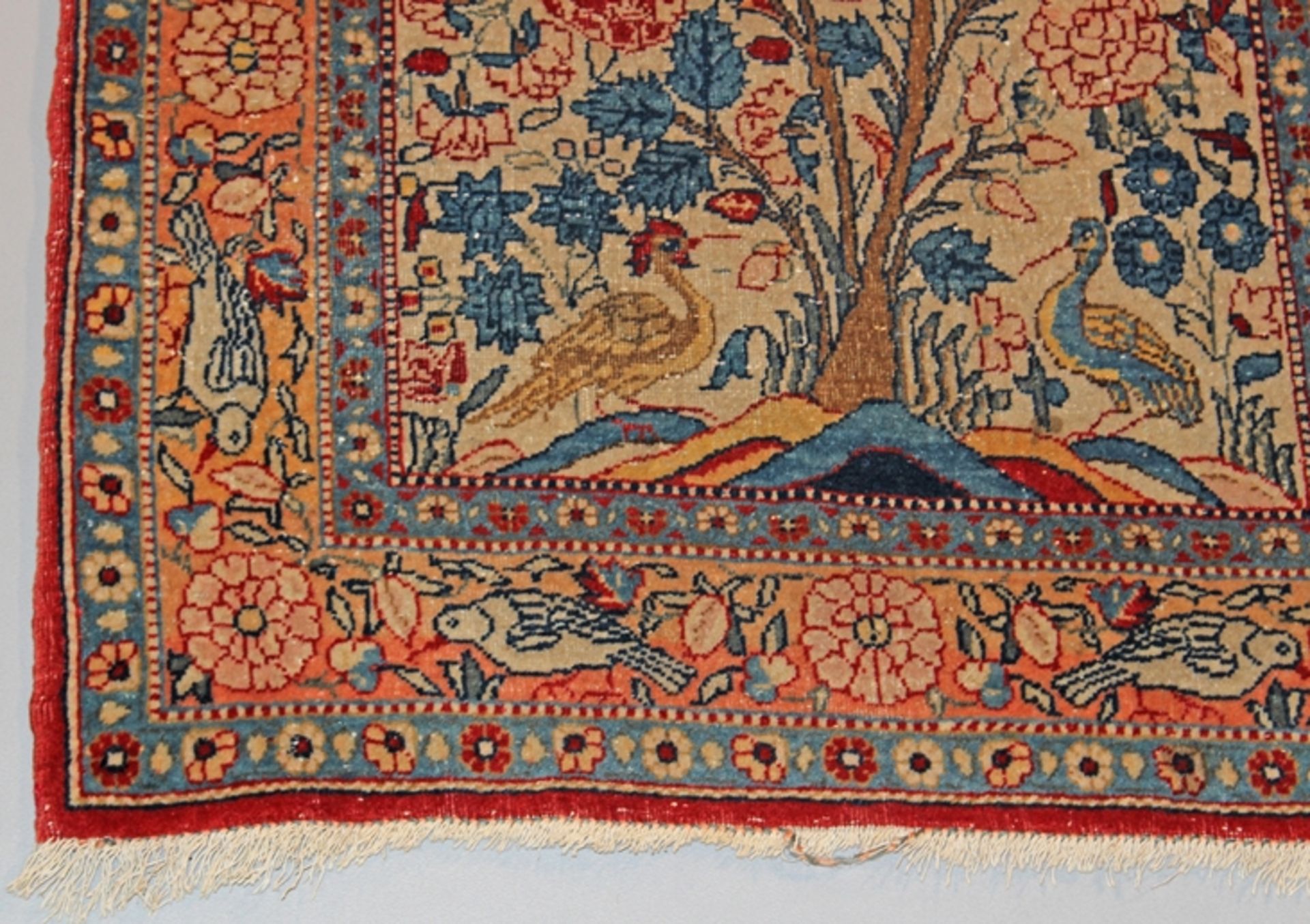 Gebets-Isfahan, Iran, Korkwolle, älter, Baum- und Vogelmotive, ca. 1.42 x 0.66 m, Flor teils reduzi - Bild 2 aus 3