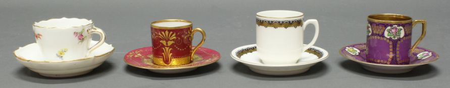 Mokkatasse mit Untertasse, Meissen, Schwertermarke, 1850-1924, 1. Wahl, gestreute Blümchen, bunt, 5