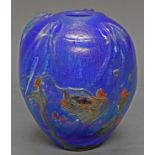 Vase, Glas, Jean-Claude Novaro, 1986, vegetabiler, farbiger Dekor auf blauem Grund, lüstrierend, si
