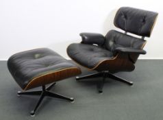 Eames Lounge Chair und Ottoman, Hermann-Miller Collection, Entwurf Charles und Ray Eames 1956 für H