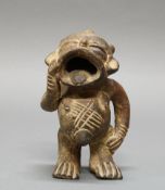 Terracotta-Figur, weibliche Ruferfigur, Zigula, Tansania, Afrika, authentisch, hart gebrannter Ton,