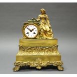 Figurenpendule, "Edeldame mit Brief", Frankreich, um 1850, Bronzegehäuse, Emailzifferblatt, Fadenau