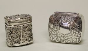 Tabatière, Silber 925, Birmingham, 1899, J. Wilmot, Ranken und Blüten, Kartusche, innen vergoldet, 