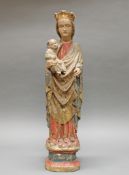 Skulptur, Holz geschnitzt, "Muttergottes mit Kind", im gotischen Stil, 19. Jh.,74 cm hoch, Fassung 