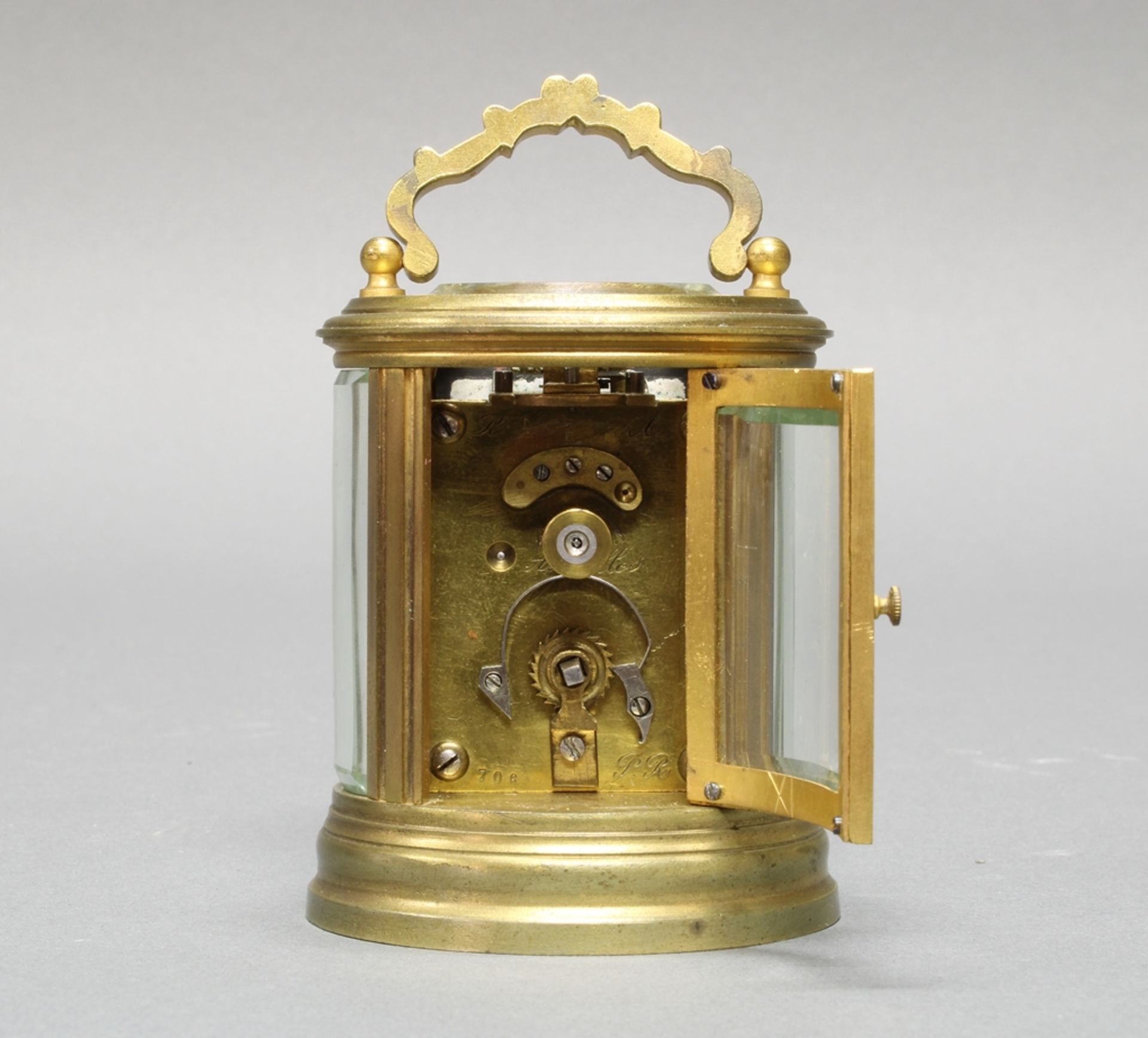 Miniatur-Reiseuhr, Frankreich, um 1870, ovales Messinggehäuse, fünfseitig verglast, weißes Email-Zi - Bild 5 aus 5