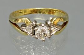 Ring, WG/GG 750, 1 Brillant ca. 0.35 ct., 2 Diamanten, 5 g, RM 17.5