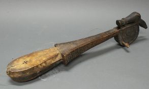 Saiten-Instrument, Afrika, authentisch, Holz, 62 cm lang.