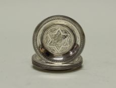 10 Tellerchen, Silber, Ägypten, verschiedene Ornamente, ø 7 cm, zus. ca. 192 g, geringe Gebrauchssp