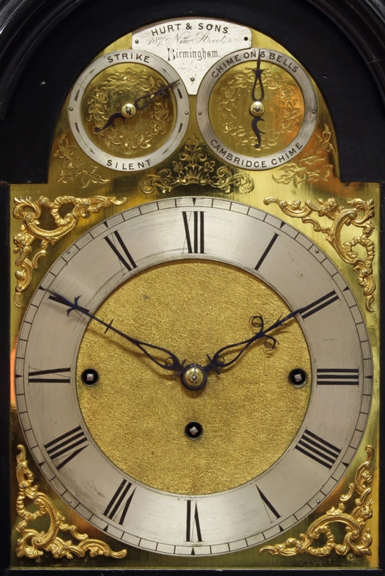 Bracket Clock, England, Mitte 19. Jh., signiert Hurt & Sons, 187 New Street, Birmingham, schwarzes  - Bild 2 aus 6