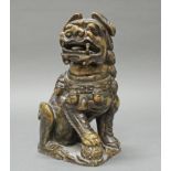 Figur, "Fo-Hund mit Brokat-Ball", China, um 1900, Speckstein, geschnitzt, 27 cm hoch, Bestoßungen,