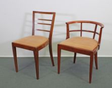 2 Stühle, 19. Jh., Kirschbaum/mahagonifarben, Sitzflächen rosa gepolstert, 71/83 cm hoch