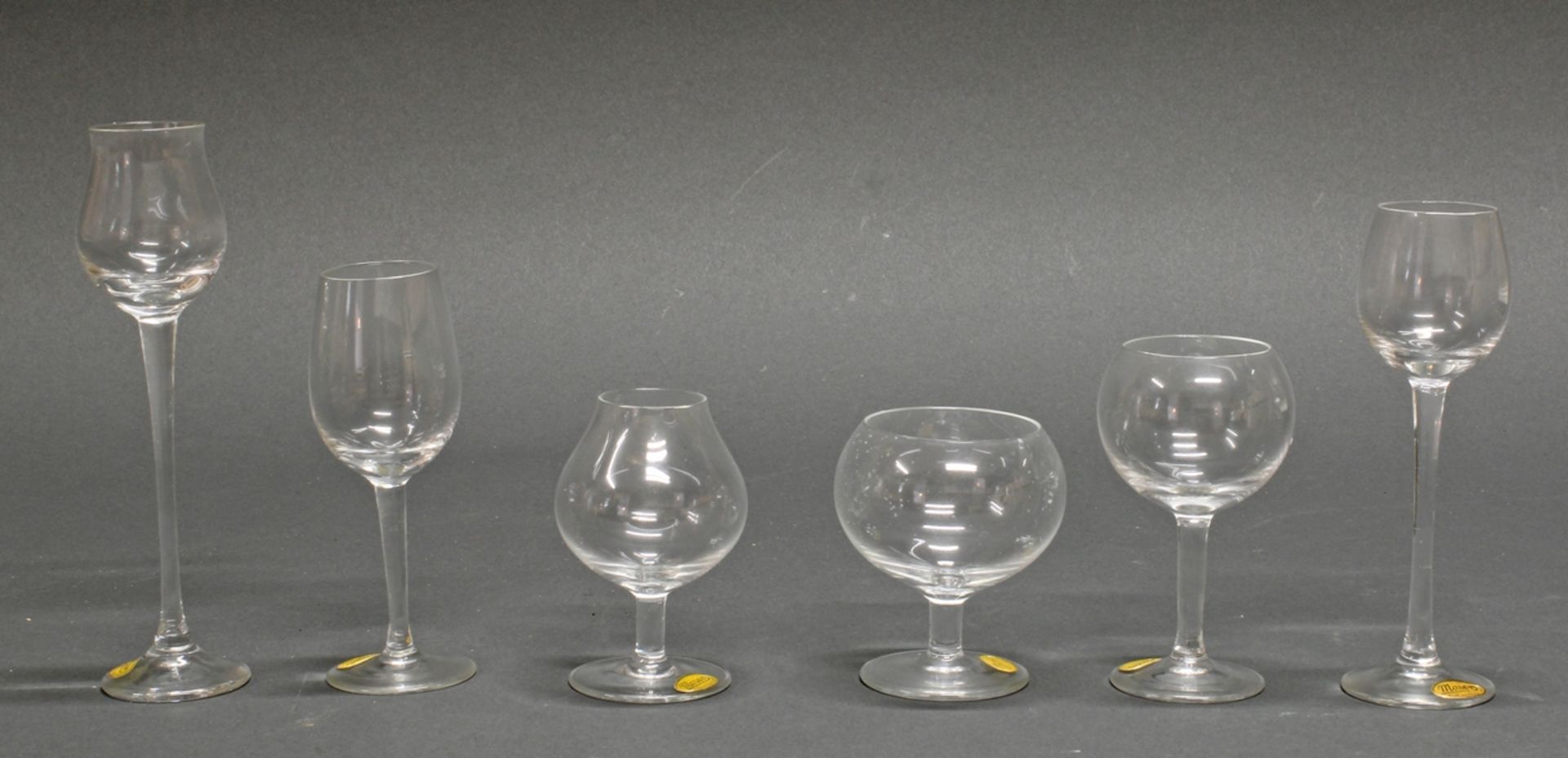 Muster-Glasset, "The Mosers Club's", Moser, Prag, um 1958, 6 verschiedene Miniaturgläser, farblos, - Image 2 of 3