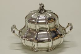 Zuckerdose, Silber 84er, wohl St. Petersburg 1866, polnische Silbermarke, vertikale Grate, zwei Han