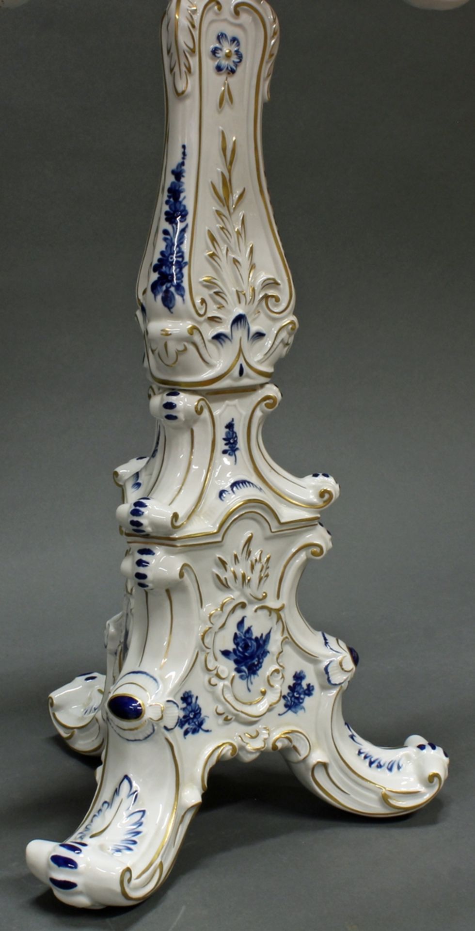 Kerzenleuchter, Schierholz'sche Porzellanmanufaktur Plaue, 2. Hälfte 20. Jh., Echt Kobalt, Goldzier - Bild 3 aus 3