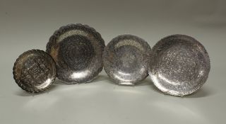 4 Teller, Silber, Ägypten, verschieden, Ornamentdekore, ø 14-21.5 cm, zus. ca. 803 g