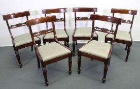 6 Stühle, Regency-Stil, England, 19. Jh., Mahagoni massiv, vorderes Beinpaar in Balusterform, erneu
