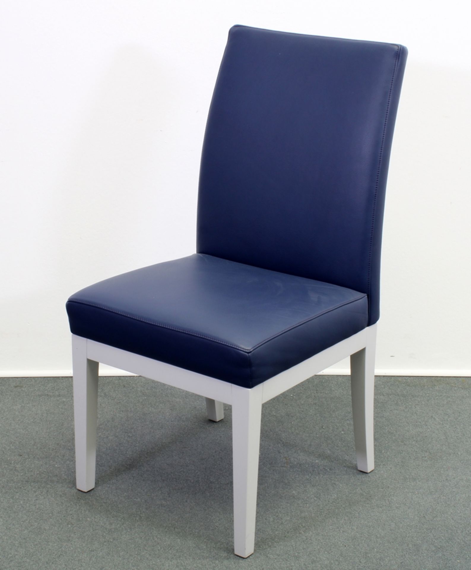 10 Stühle, DeSede DS 209, Schweiz 1999, Design von Jean Pierre Dovat, Polster Leder indigoblau, 8 S - Bild 4 aus 5